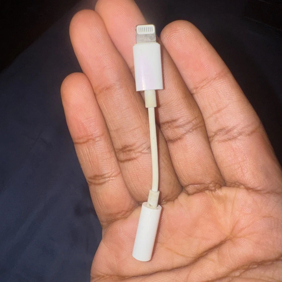 Adaptador conector para auriculares Foto 3 de 4