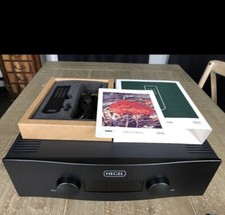 Hegel H400 (Black) Integrated Amplifier Mint ...