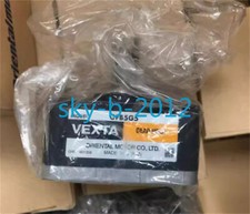 1PCS NEW IN BOX Oriental VEXTA motor reducer GFB5G5