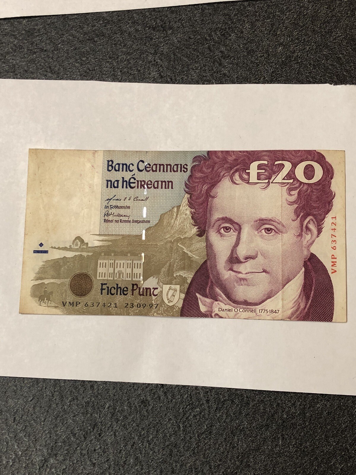 4 Highly Collectible Irish Bank Notes £1 ,£5,£10,£20 —The £1 Perfect