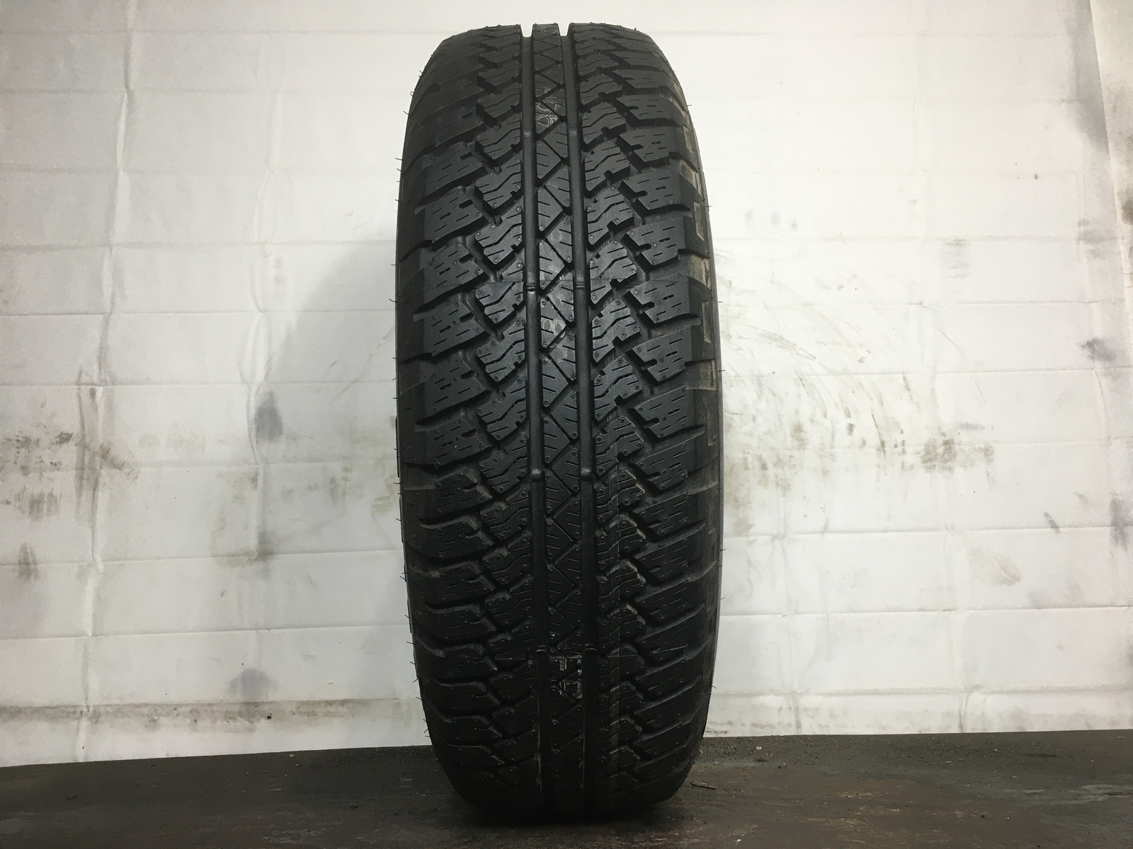 Bridgestone Dueler A/T RH-S OWL 2012 DOT P265/70R18 265 70 18 New Tire ...