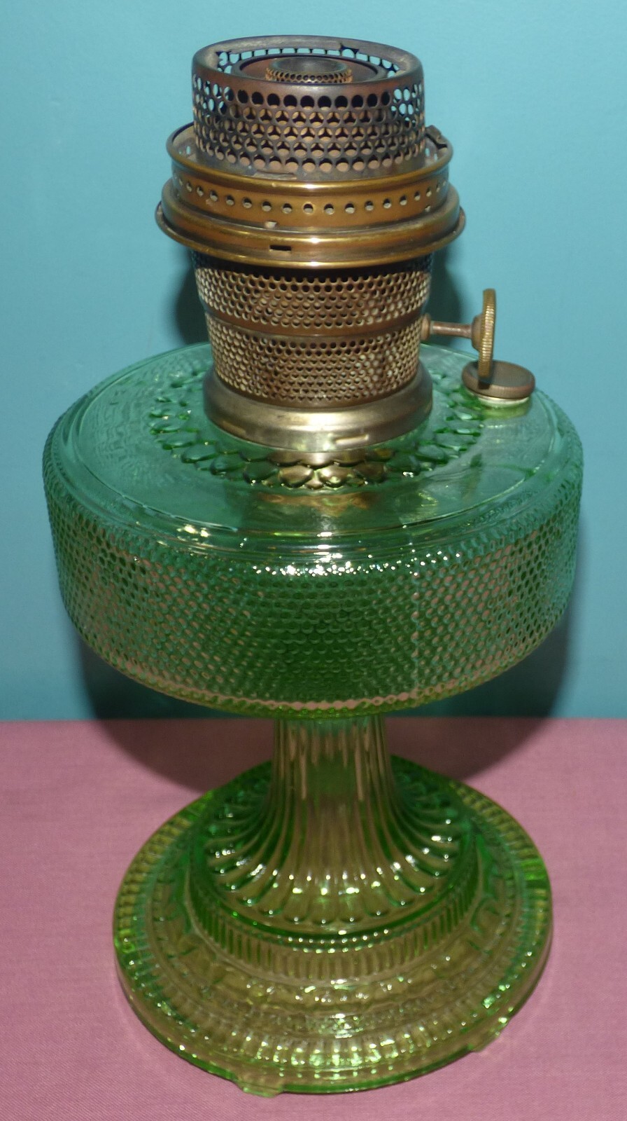 Antique Green Colonial Aladdin Oil Lamp & Burner eBay