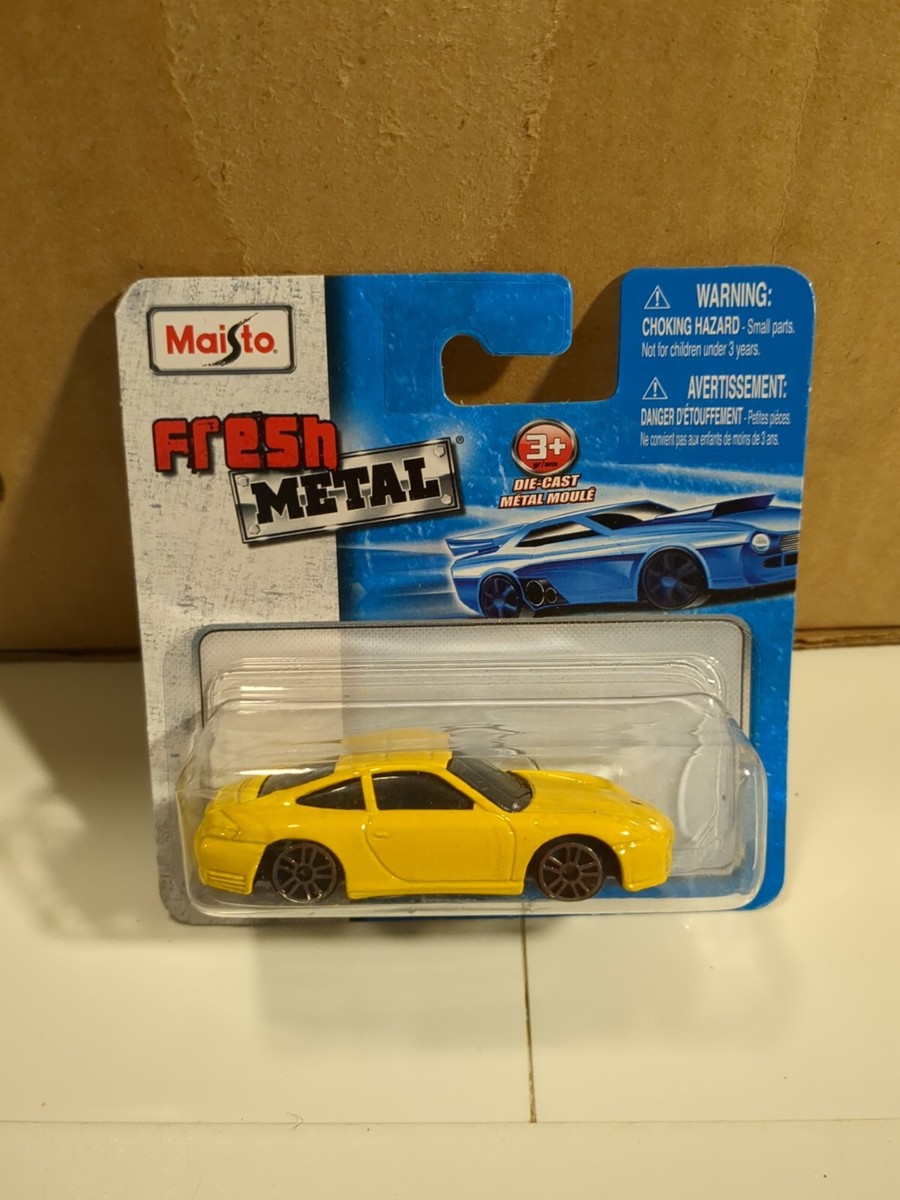 Maisto Fresh Metal Yellow Porsche Carrera 911 4S Blistered