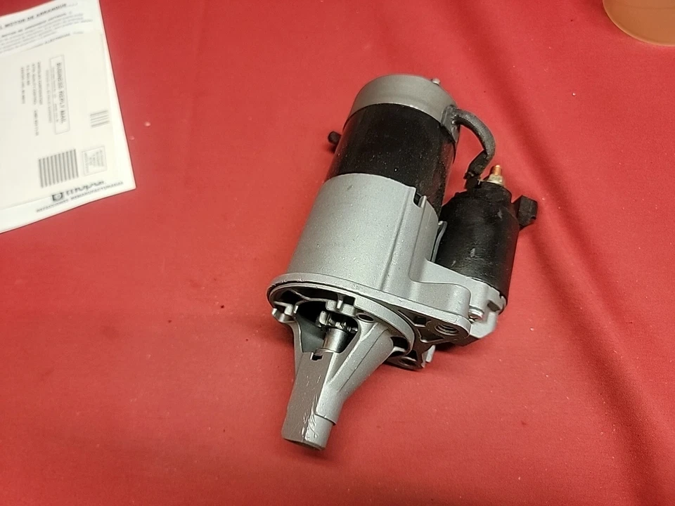 Подлинный стартер Mopar 93-97 300 М R4609011 - Изображение 4 из 4