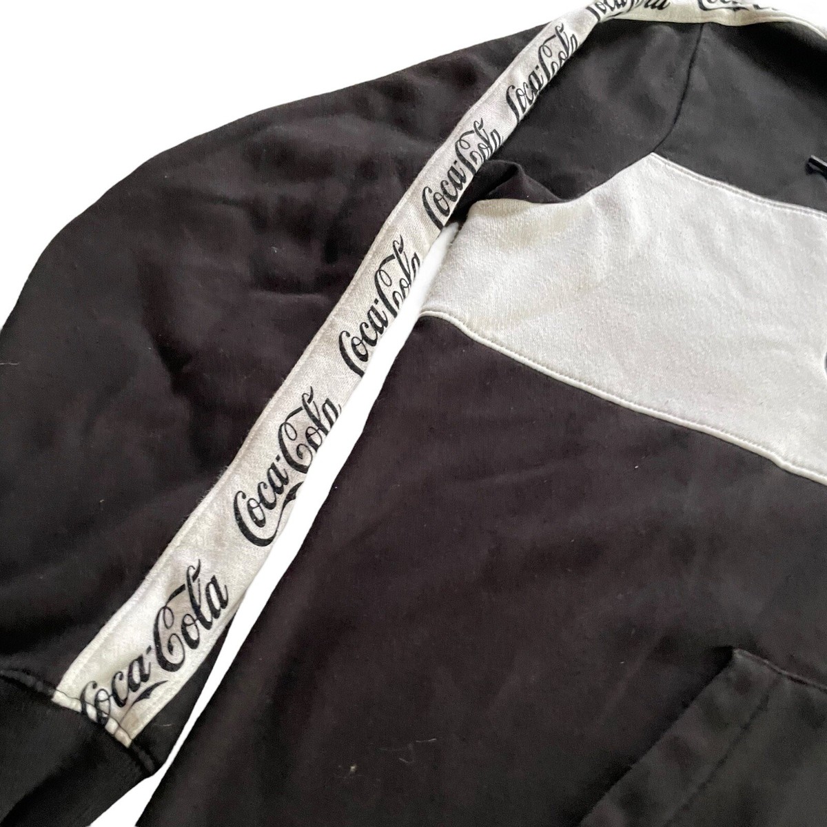 COCA COLA COKE Hoodie Pullover Black Sweatshirt H&M Divided Adult