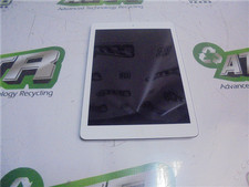Apple iPad Air 1st Gen Tablet A1474 A7 1GB 16GB WiFi Silver Used Fair Condition