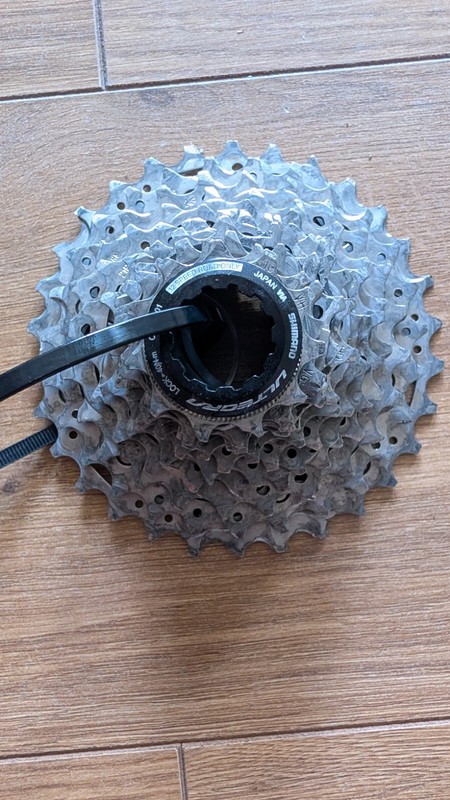 Shimano Ultegra CS-R8101 12-Speed Cassette Sprocket, 11-30T, Silver
