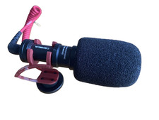 Comica cardioid condenser microphone, works very well with DSLR or phone , VG