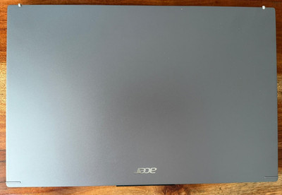 Neuwertiger Acer Aspire 15 Laptop, i5 in Grau, 8GB RAM, 51, Neupreis über 600 