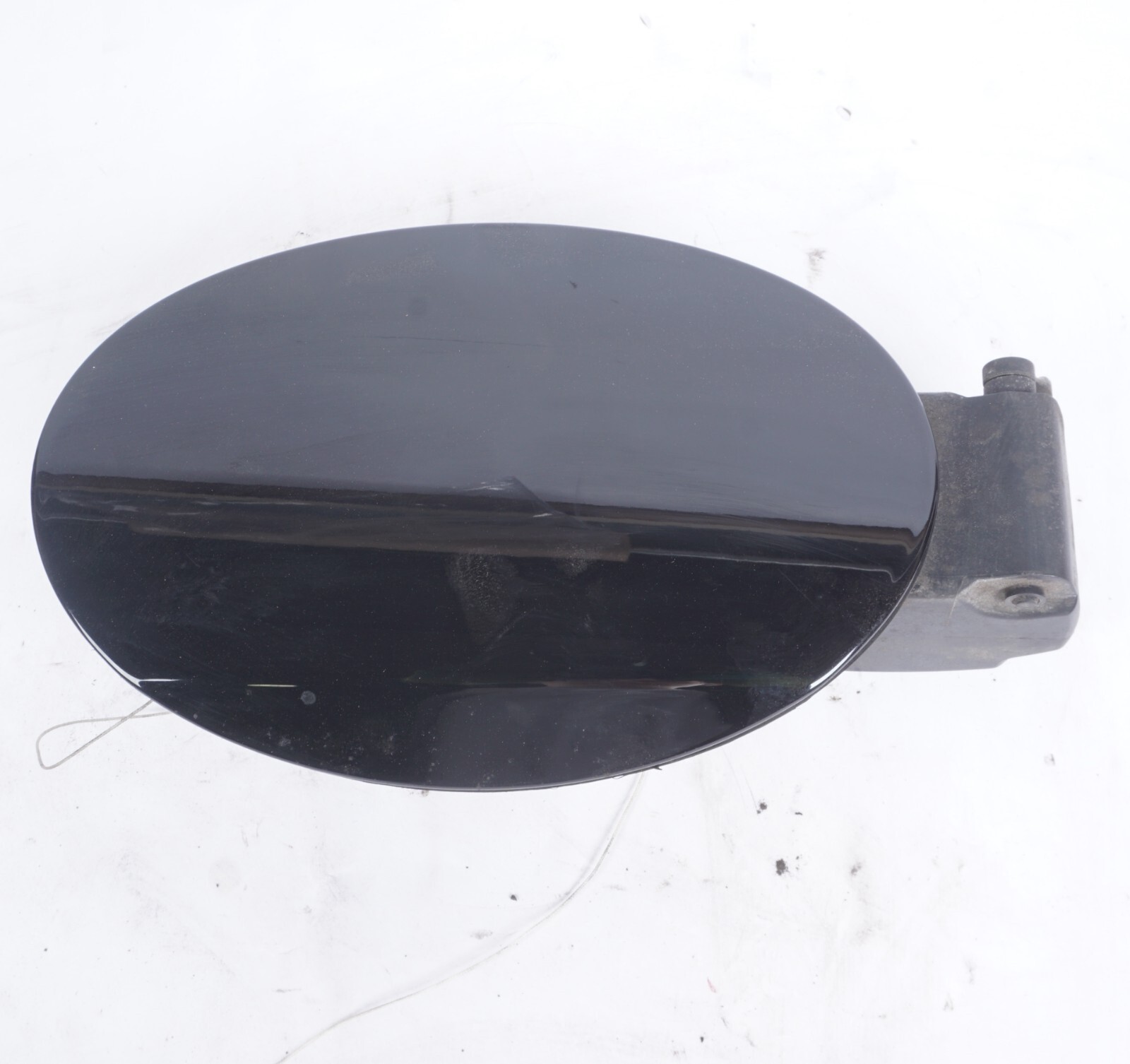 2014 - 2022 Maserati Ghibli Fuel Tank Filler Lid Door OEM