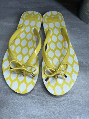 KATE SPADE Yellow Lemons Bow Thong Flip Flop Sandals Gold Spade Hang Tag - Picture 8 of 8