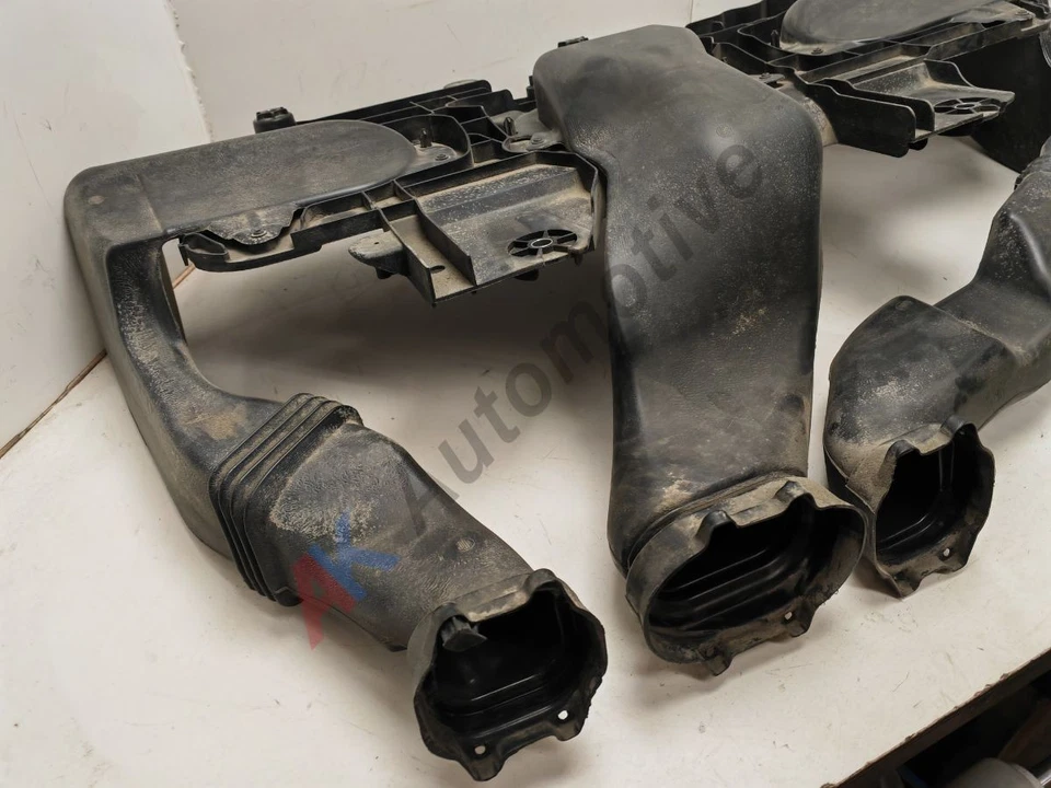 Renault Zoe EV 19-24 Battery Cooling System Radiator Ducting Pipe 295P56812R - image 4 of 4