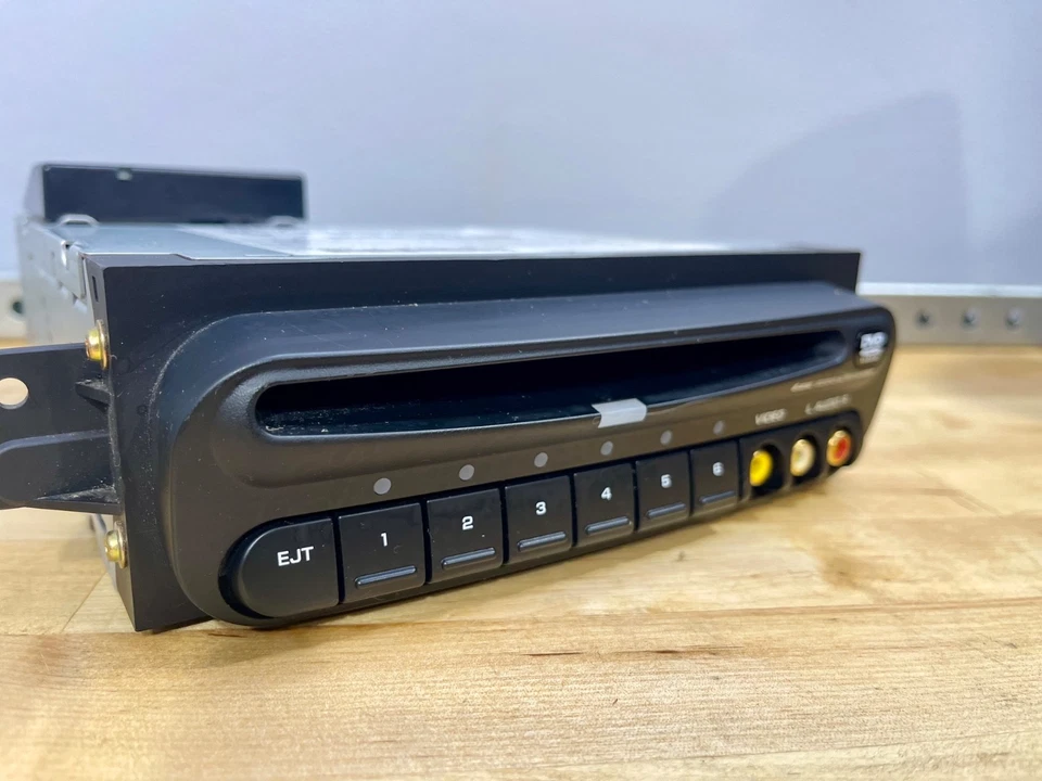 Cambiador de 6 discos Dodge Caravan Grand Chrysler Town & Country 2002-2007 fabricante de equipos originales Foto 4 de 4