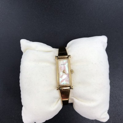Vintage Gucci 1500 Gold Shell Dial Bangle Quartz Ladies  display picture 2