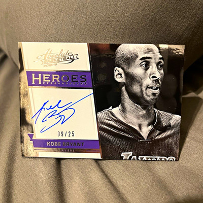 Panini 2015-16 Absolute Heroes Kobe Bryant Lakers Auto HA-KB #09/25