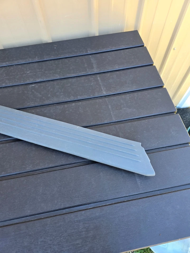 01-07 Dodge Grand Caravan puerta estribo placa rasguño derecha gris OEM 04754902AA Foto 3 de 4