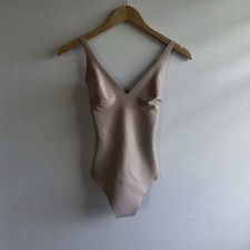 SKIMS Fits Everybody Seamless Thong Bodysuit ...