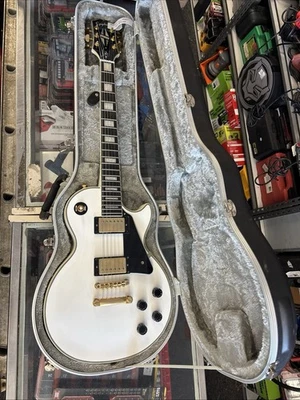 25+ Epiphone Les Paul Custom Electric Guitars for sale | Updated