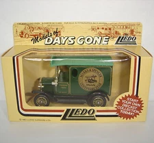 Lledo : Days Gone Model : 1920 Model T Ford Van : MARKS & SPENCER : DG6025a