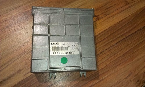 0261203554 02612035 8D0907557B 0261203555 Steuergerät Motor Computer (UK35880-57