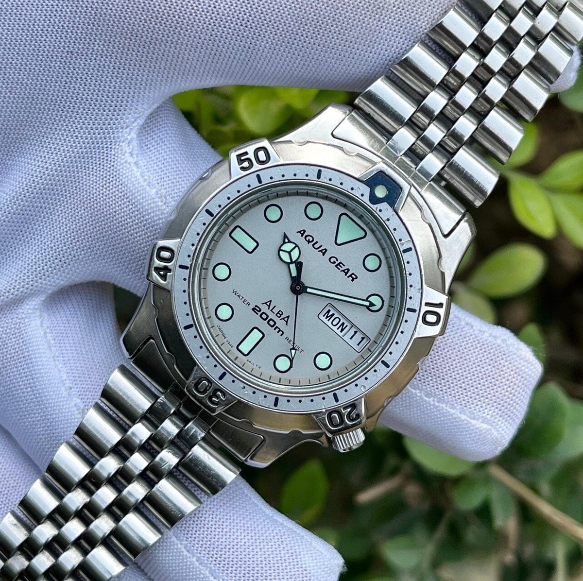 Vintage Seiko Alba Aqua Gear JDM Diver 200 M Japan Men's Quartz