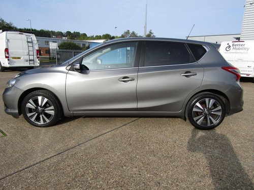 2016 NISSAN PULSAR 1.2 DIG-T TEKNA X TRON AUTO 5 DR PETROL LEFT HAND DRIVE - Picture 9 of 22