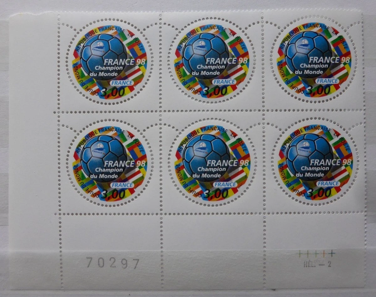 Livre Classeur Les Timbres du Monde "B" - Label Emmaüs
