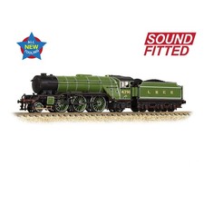 Graham Farish 372-610SF N Gauge LNER V2 4791 Lined Green DCC SOUND