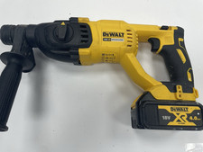 DEWALT 18V XR DCH033 Brushless SDS Plus Hammer Drill - 1x 4.0Ah Battery Included