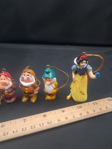 "Juego completo de 3"" figuras adornos de Blancanieves y los siete enanitos Disney" - Imagen 3 de 5