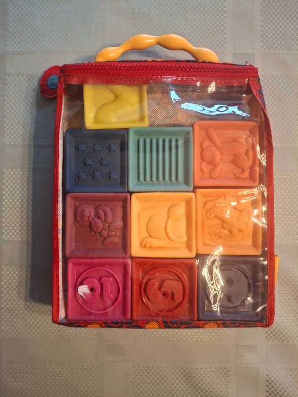 Excellent condition rubber blocks with bag Battat brand
