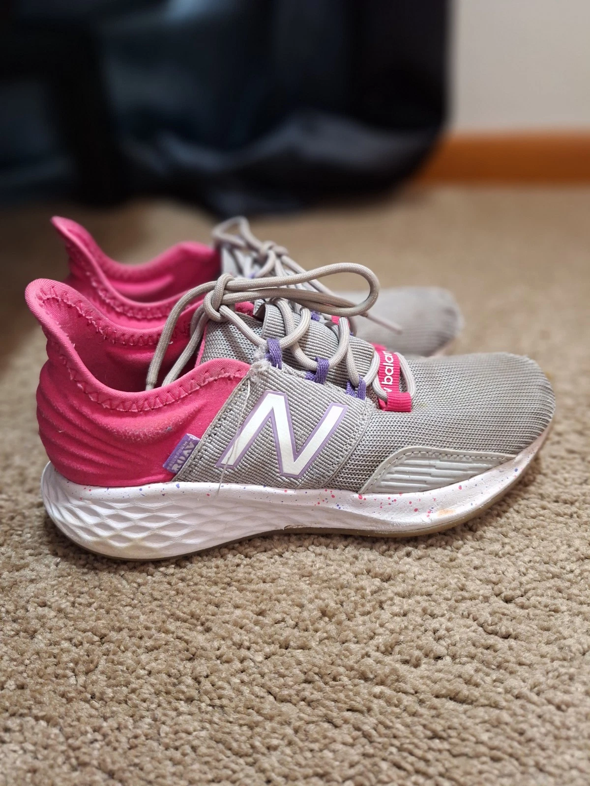 NEW BALANCE Fresh Foam Roav V1 Grigio Rosa Sneakers Sportive Giovani Ragazze Taglia 2