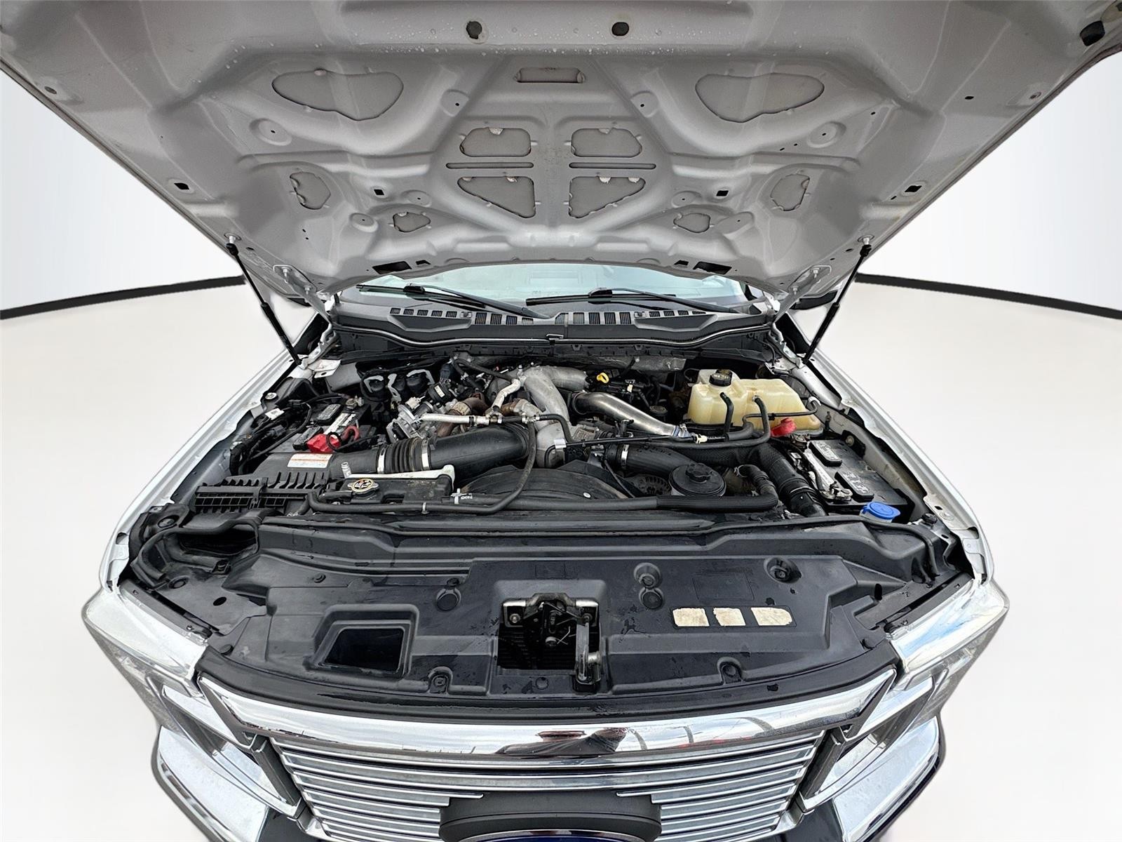 2022 Ford Super Duty F-350 DRW XLT thumbnail 28