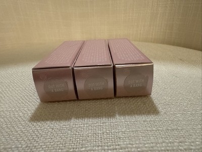 MAC Amplified Creme Lipstick Out With A Bang 0.1 oz Full Size NIB