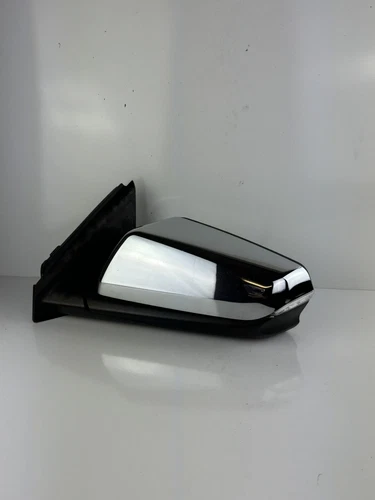 2018 CHEVROLET EQUINOX DRIVER Mirror w/blind spot AUTO DIM CHROME 84223548 OEM