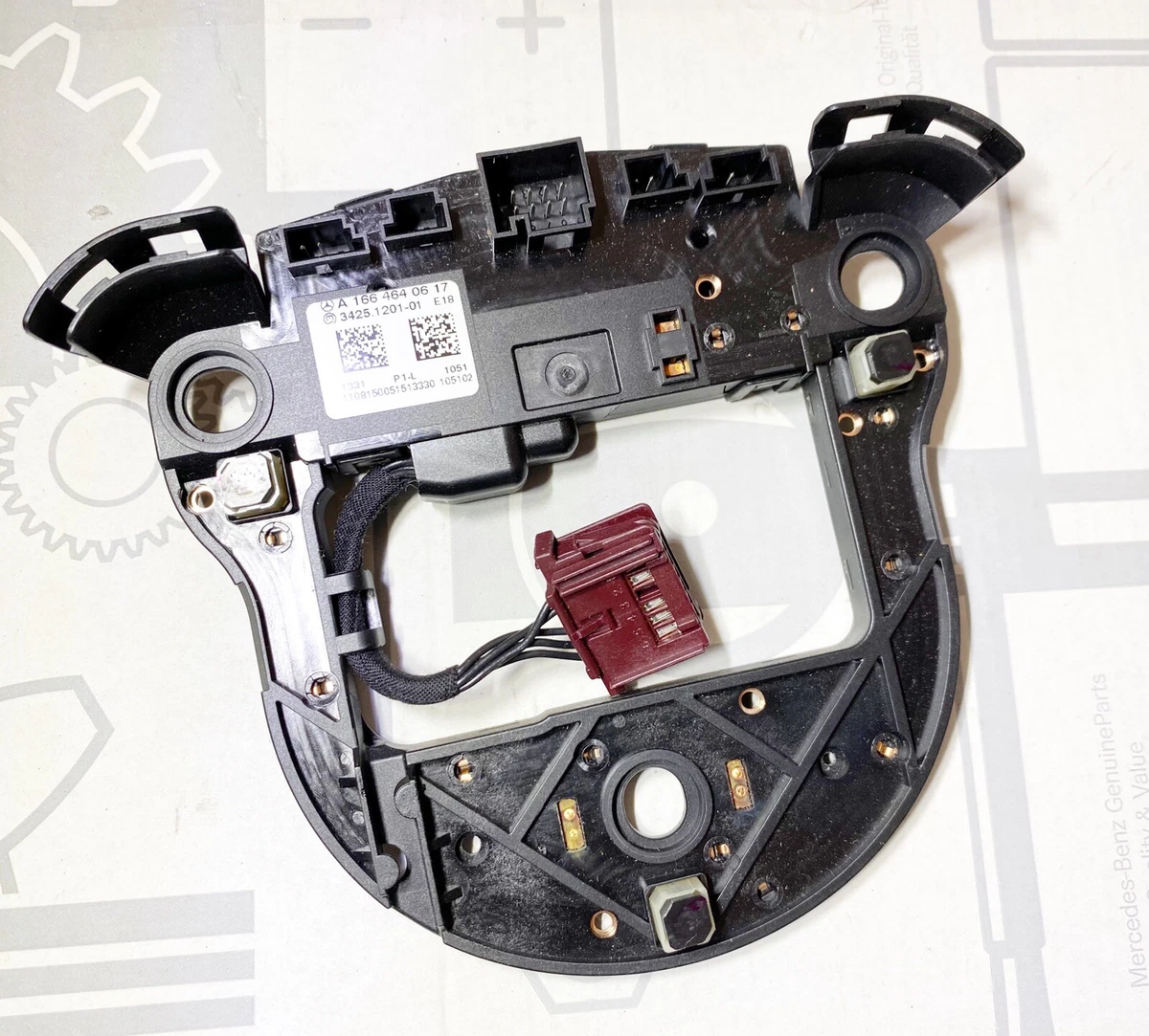 OEM MERCEDES A1664640617 SL63 E63 ML550 ML63 STEERING WHEEL