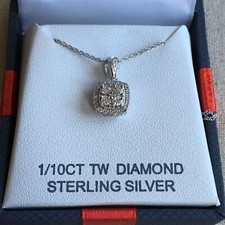 NIB 1/10 ct genuine diamond sterling silver Necklace 18"