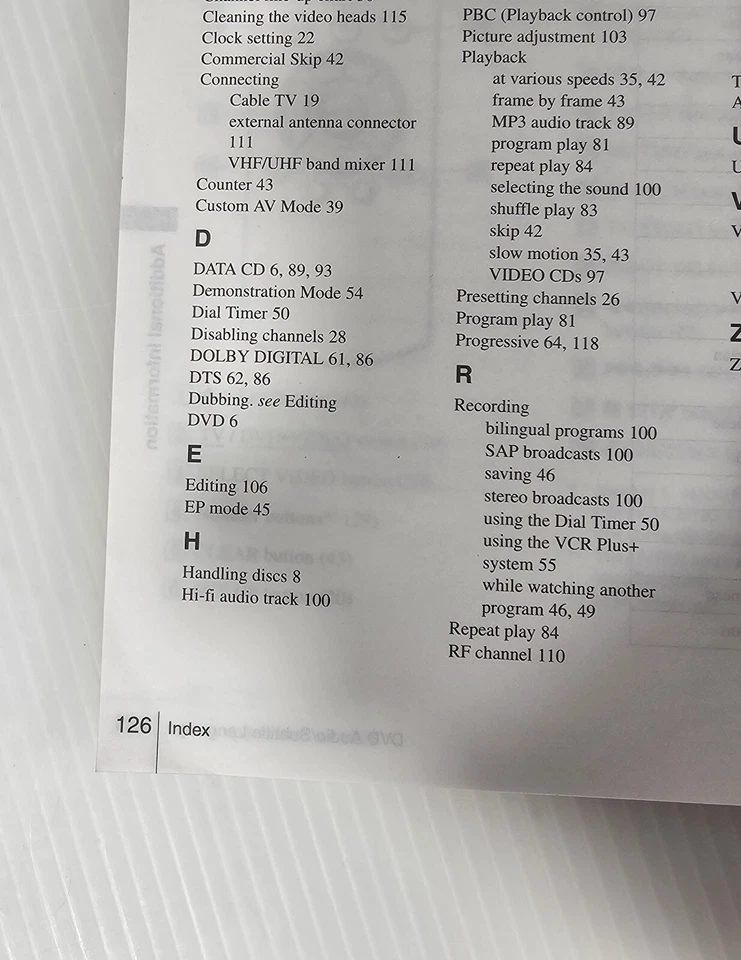 Sony DVD VCR Combo Player Instructions Manual - SLV-D550P & SLV-D300P Original - Image 4 of 4