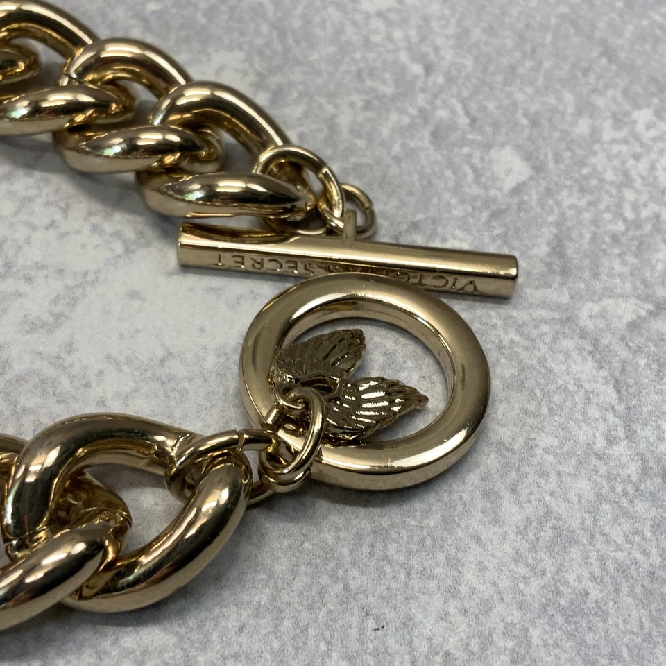 Pulsera de cadena gruesa de diamantes de imitación de Victorias Secret con cierre de palanca de piedra pavé Foto 2 de 4