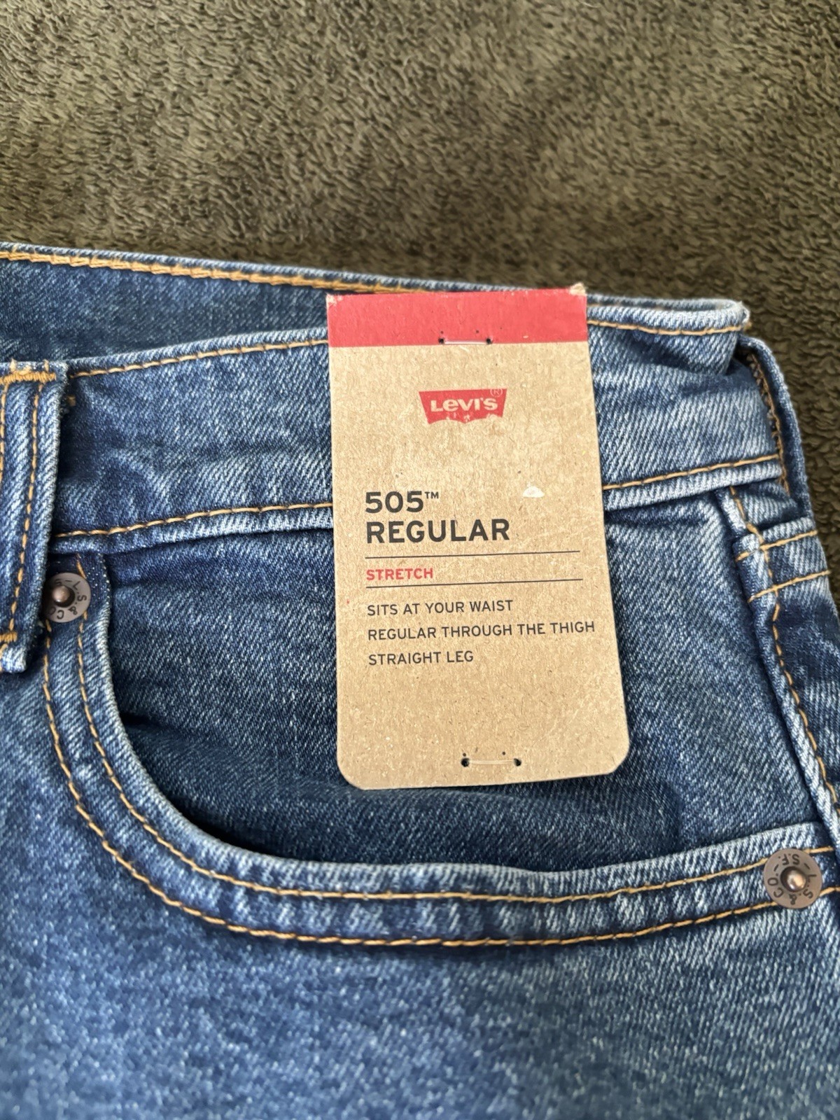 NWT Levi's Men's Jeans 505 Regular Fit 29x30 Medium Blue thumbnail 4