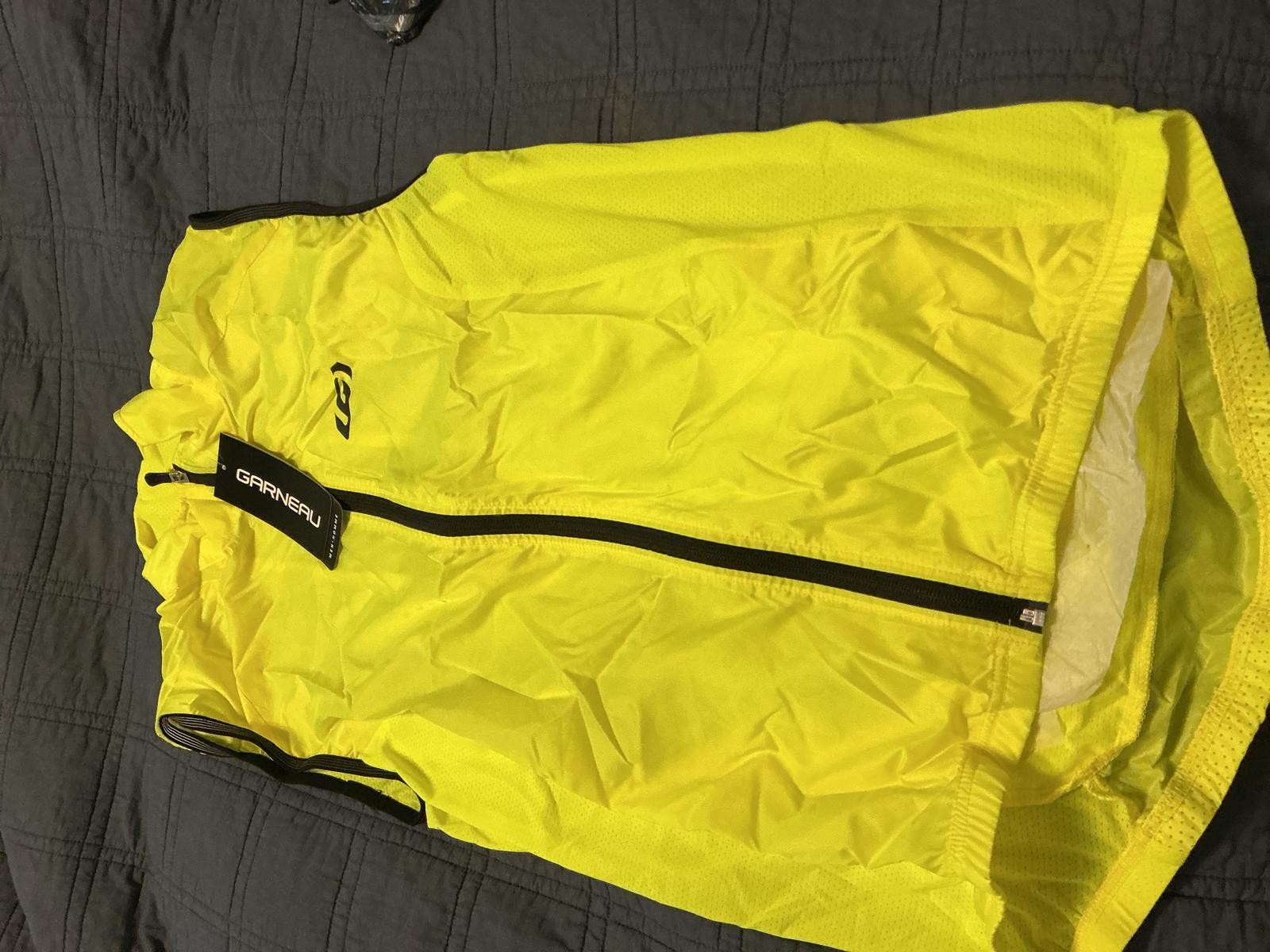 Garneau Men&rsquo;s Nova 2 Bike Cycling Vest NWT M Medium Bright