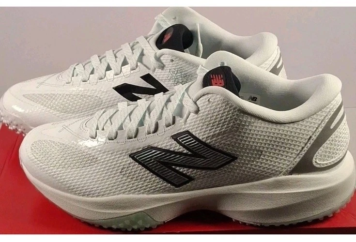 New Balance FreezeLX v5 Turf White Black Silver Metallic for  display picture 3