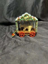 Hallmark Ornament 1991 Polar Bear Circus￼QIB4399