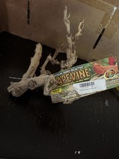 Zoo Med Grapevine Wood For Reptile, Birds, And Small Animals Medium Size 12