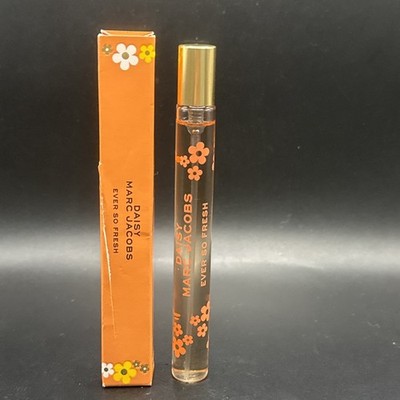 Daisy Ever So Fresh by Marc Jacobs EDP 0.33oz /10ml Pen Spray ~minor Cut On Box