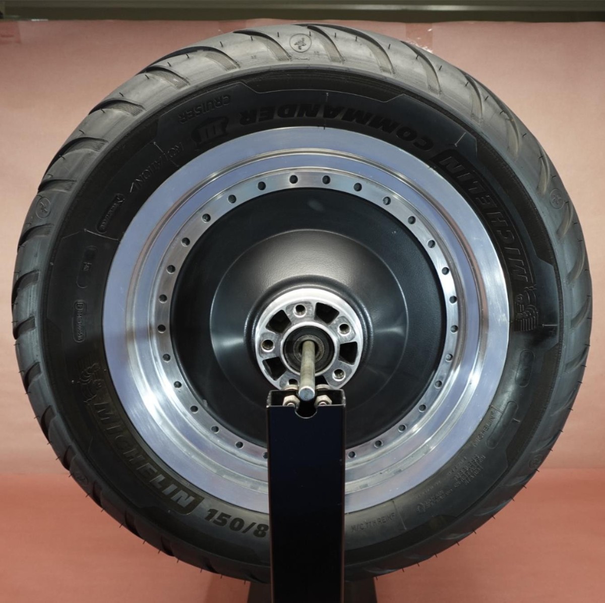 MICHELIN HARLEY-DAVIDSON ホイール 2000-2006 HARLEY-DAVIDSON FXSTB Rear Michelin Tire Rim Wheel