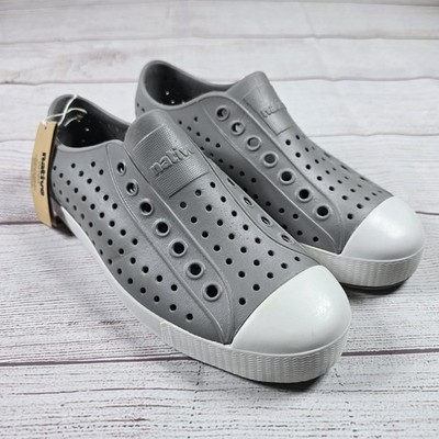 Native Jefferson Gray Slip-On Shoes Women s 7 / Men s 5 Adult Unisex NWT