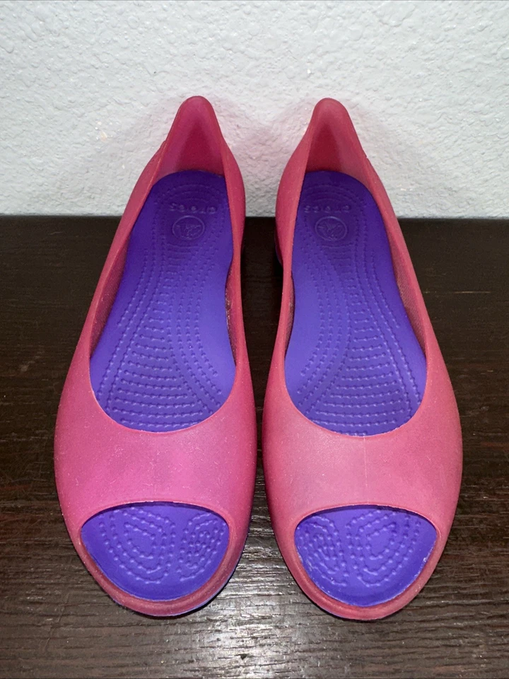 Mujer Crocs Carlie Ballet Punta Abierta Plana Talla 7 Dalia Fucsia Rosa Púrpura Foto 2 de 4