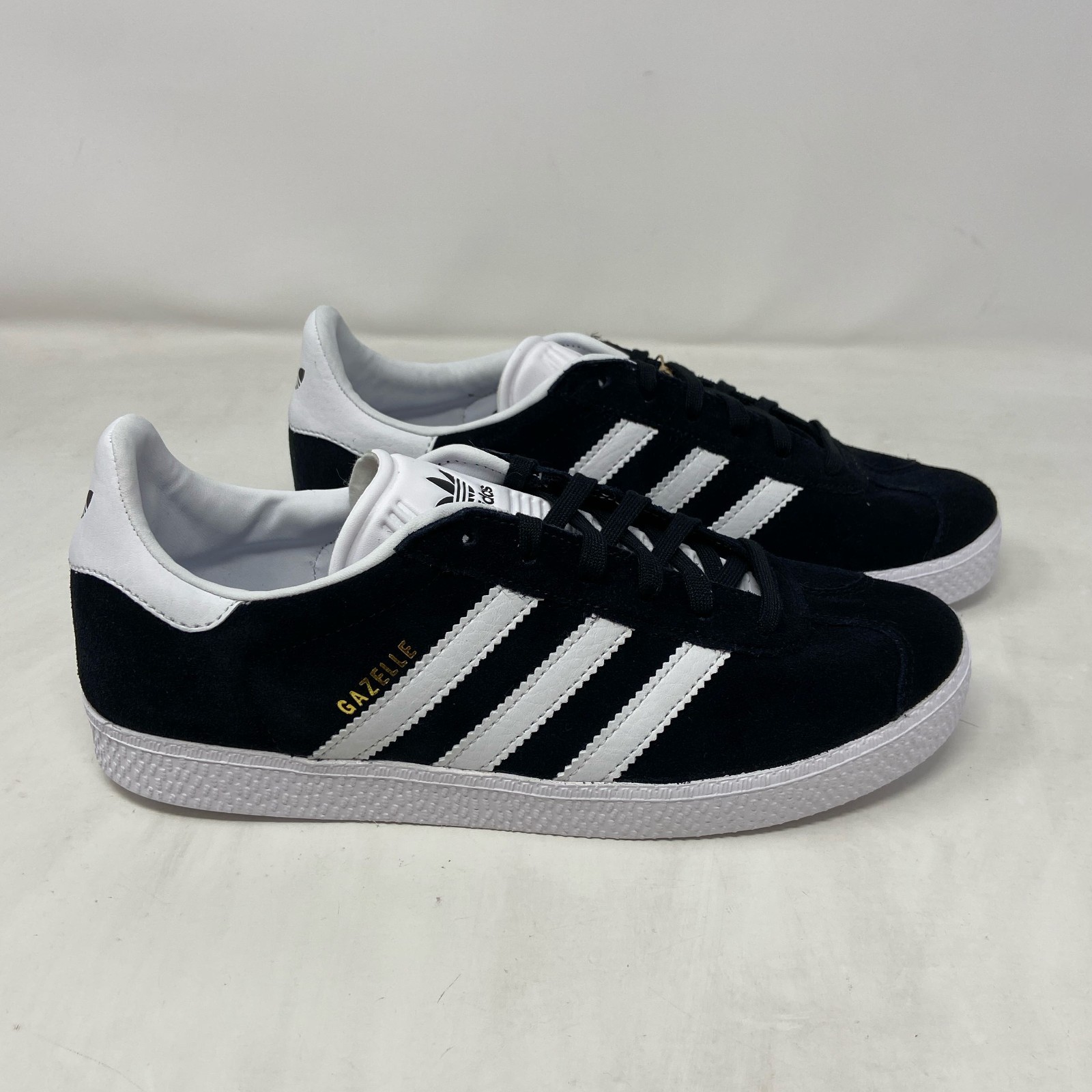 Adidas Gazelle J Kids Sneakers Black/White/Gold Size 6Y
