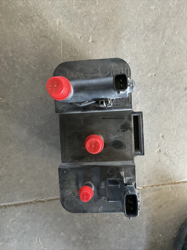 06-10 Infiniti M35 M45 Combustible Vapor Carbón Conjunto 14950-EH100 Foto 4 de 4